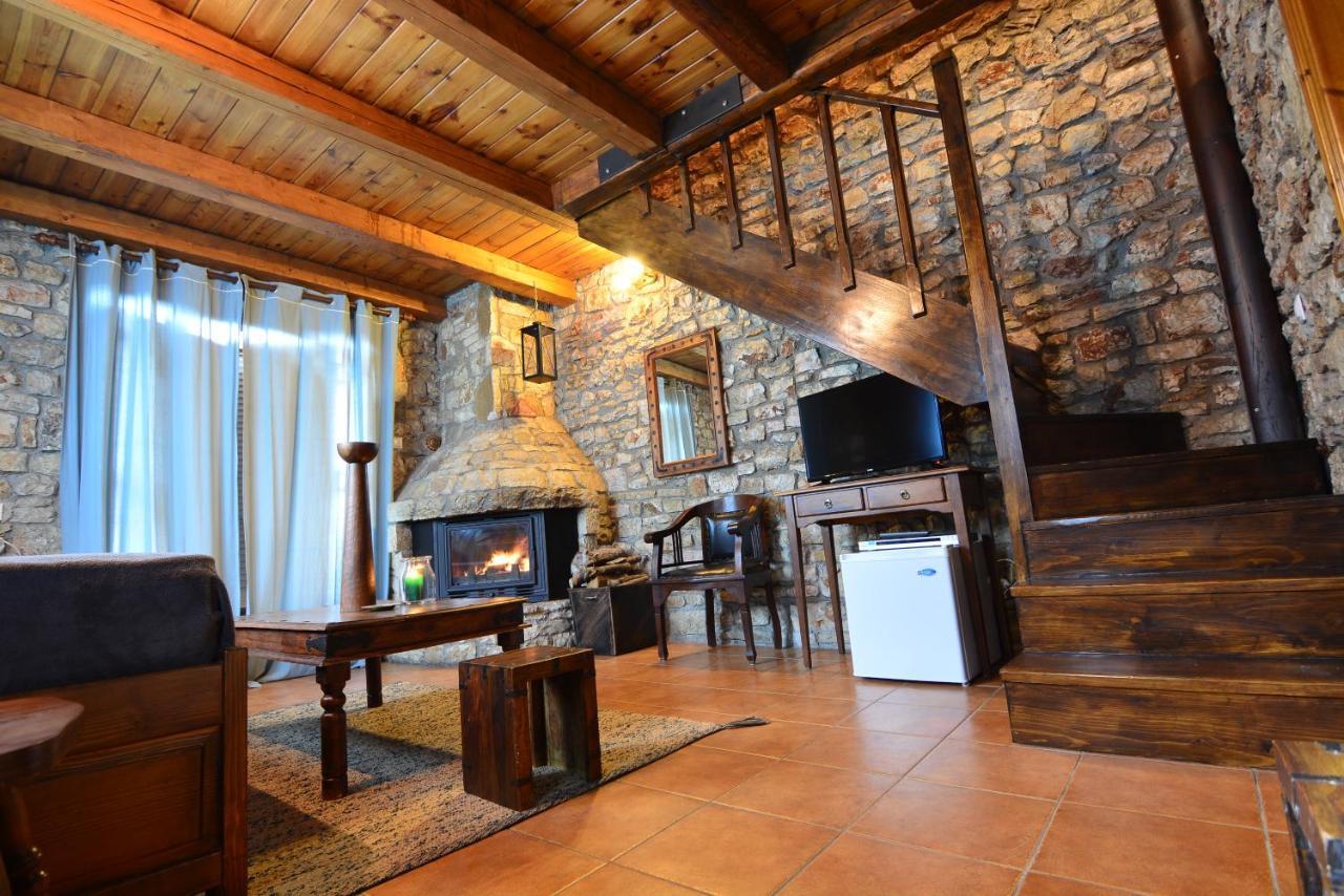 Georgio'S V Chalet Kalavrita Exterior foto